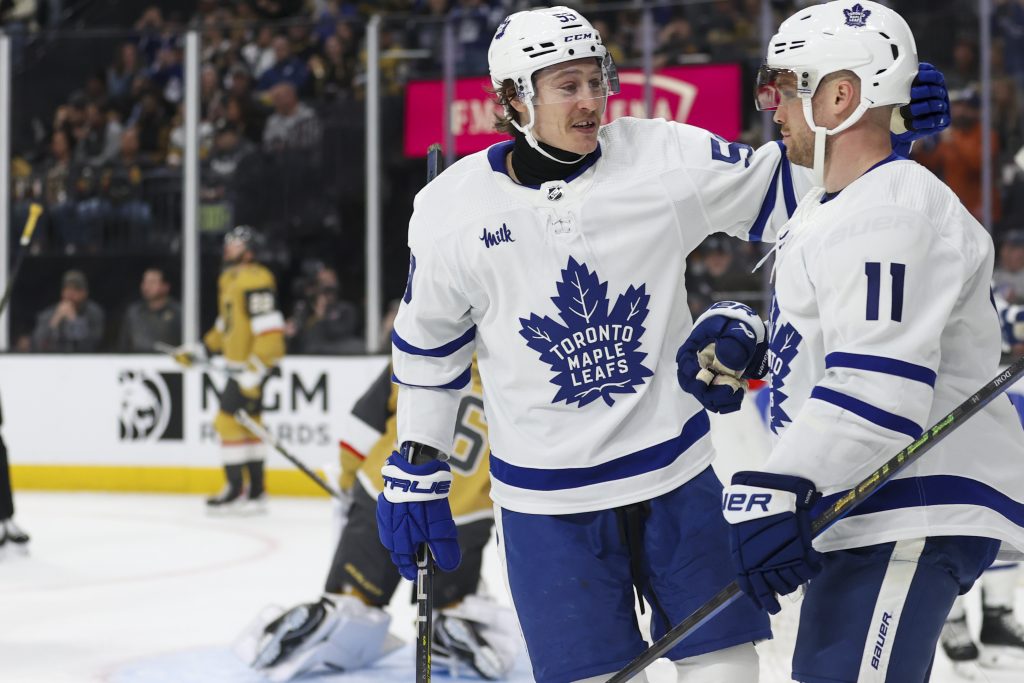 Domi scores twice as Maple Leafs dominate Golden Knights for 6th-straight win