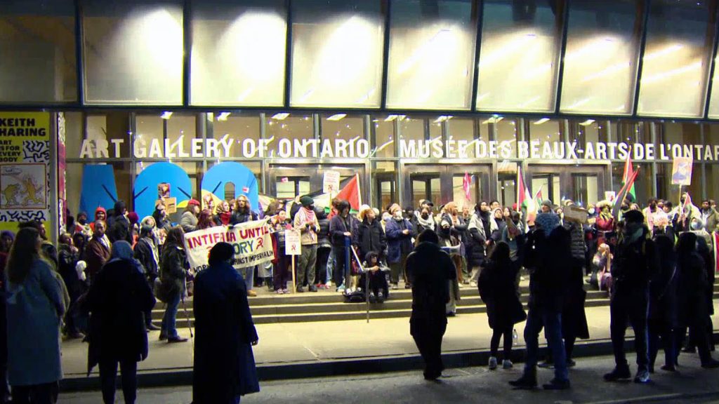 Pro-Palestinian protesters disrupt event in Toronto involving leaders of Canada and Italy