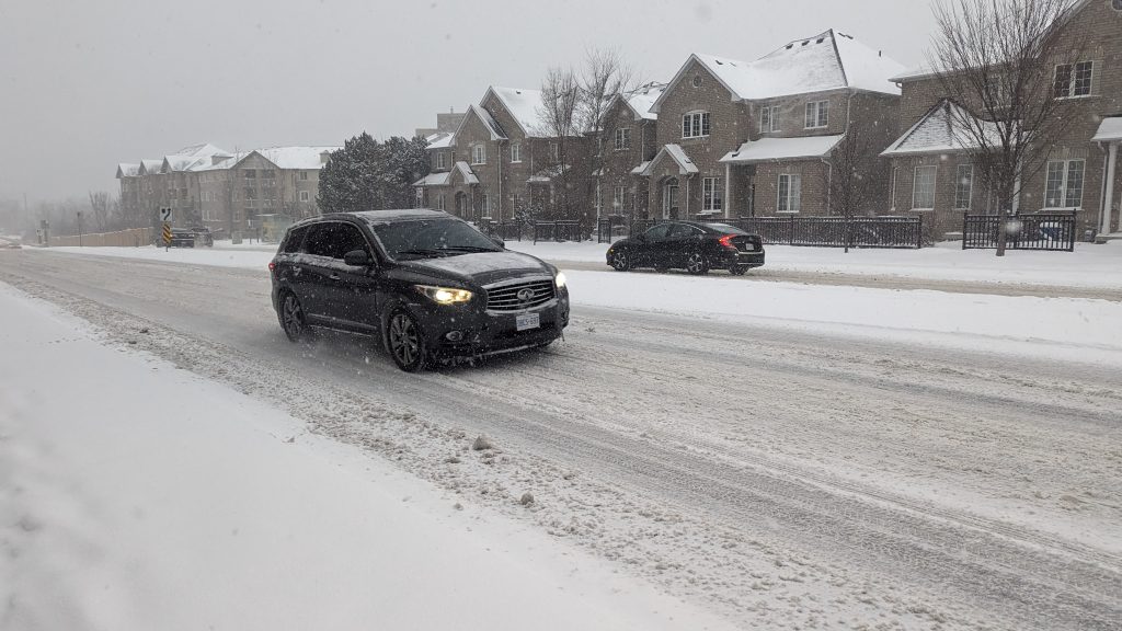 Toronto, GTA blanketed by significant spring snowstorm