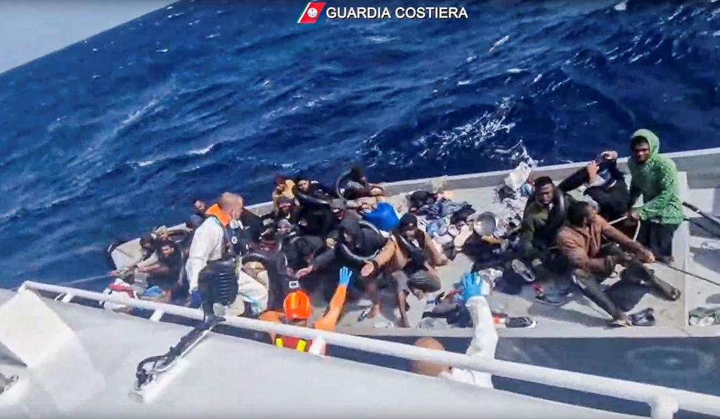 Italian coast guard rescues 22 shipwrecked people, recovers 9 bodies. Some 15 reported missing