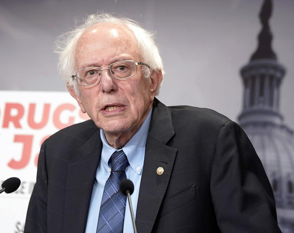 Suspect in fire outside of US Sen. Bernie Sanders' Vermont office to remain detained, judge says