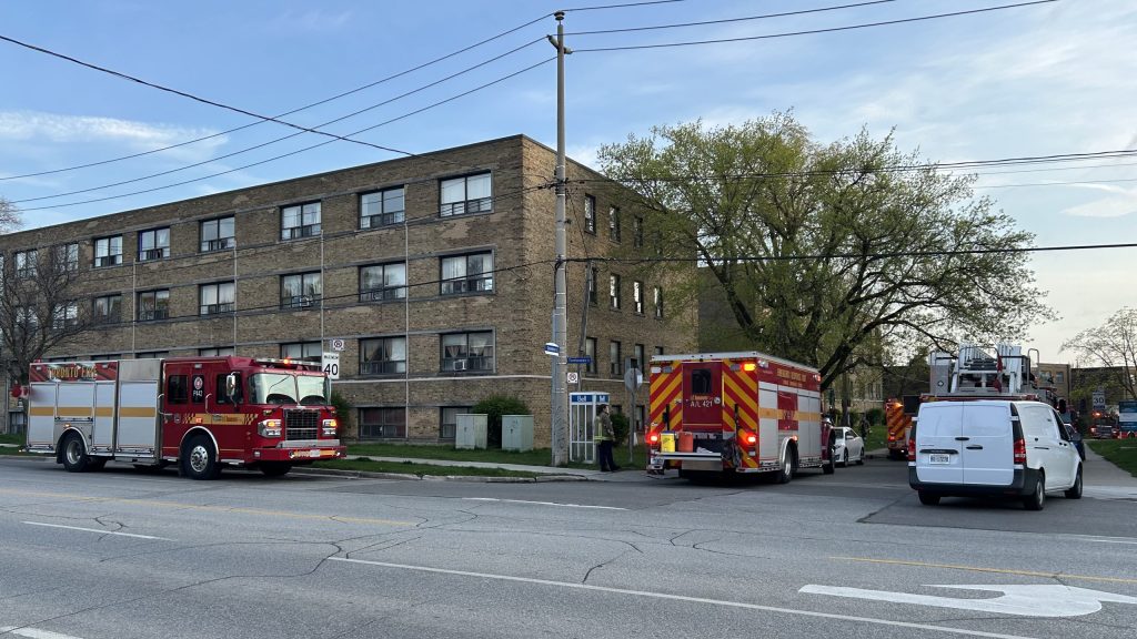 1 injured in fire near Keele and Eglinton
