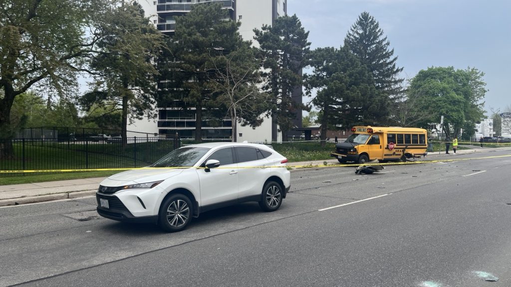 2 injured, 1 critically in crash involving school bus in Scarborough