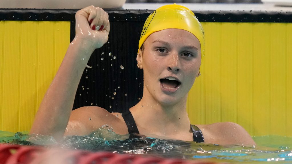 Summer McIntosh Sets New World Record In 400-metre IM