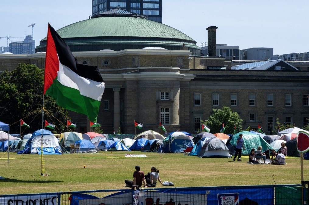 Toronto police say trespassing law doesn't give power to clear U of T encampment