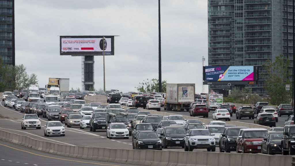 Study shows how bad travel delay times have become on Gardiner Expressway
