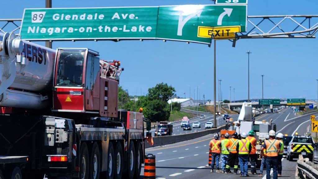 Toronto-bound lanes of QEW in Niagara Falls reopen after dump truck hits overhead sign