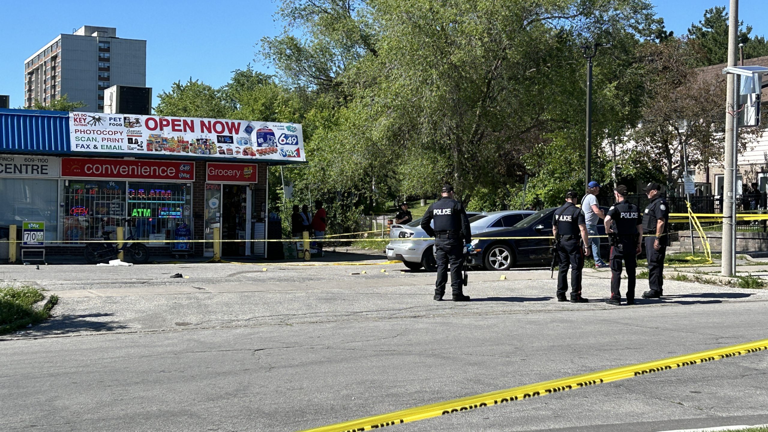 Teen killed in east-end shooting