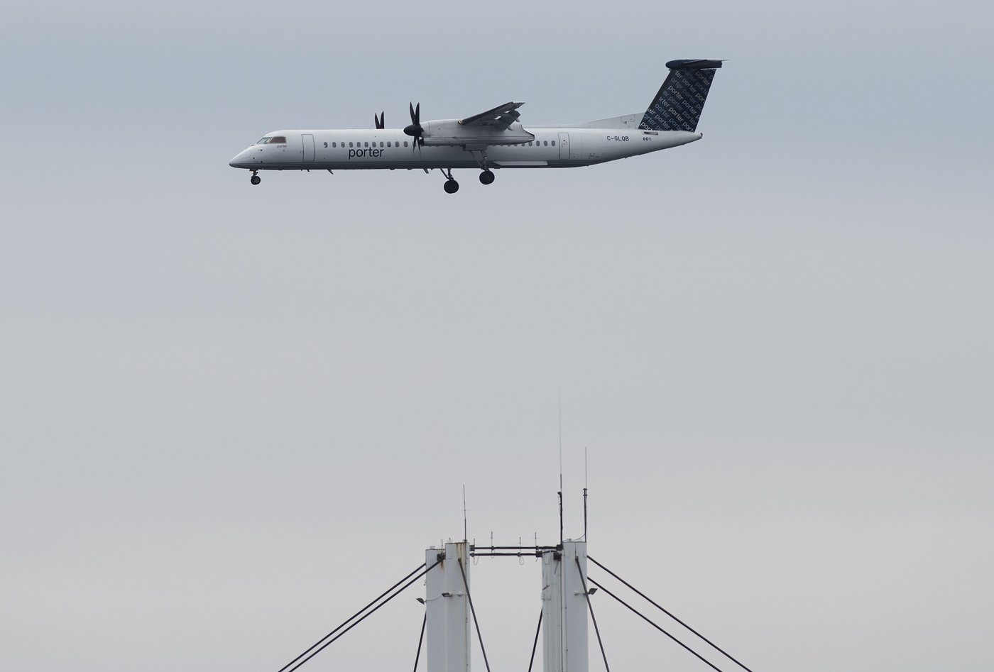 Porter Airlines cancels flights until noon due to Microsoft outage