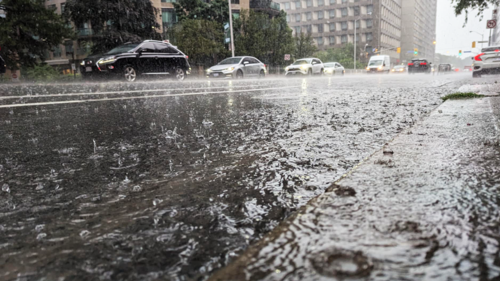 Thunderstorm warnings end but humidity sticks around to kick off August