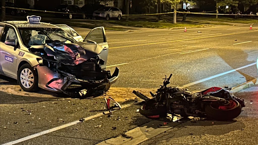 Motorcycl;e/vehicle fatal collision in Scarborough