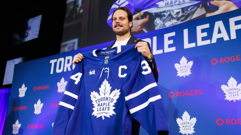 Maple Leafs name Auston Matthews captain, John Tavares fully supports decision