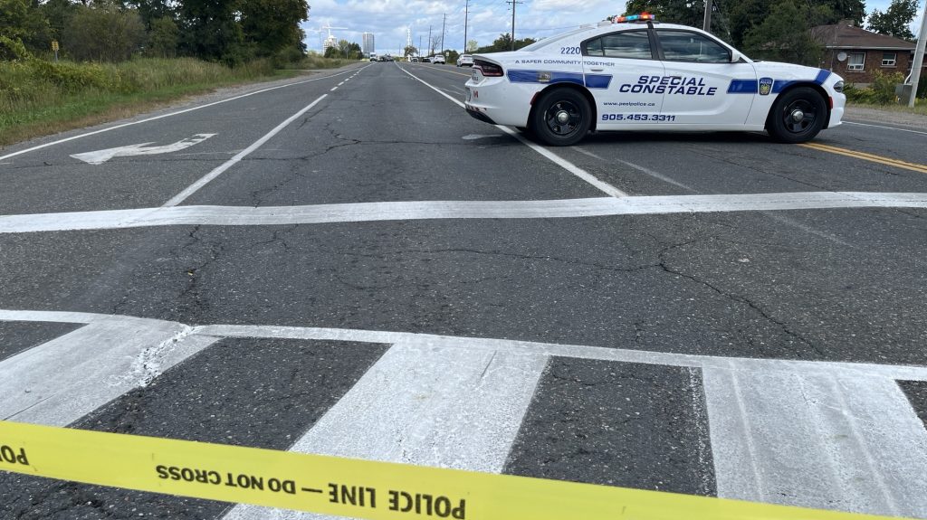 1 dead, 2 others injured in multi-vehicle crash in Brampton