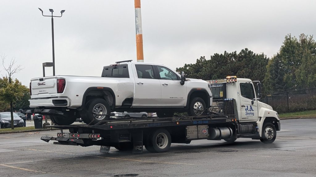 Tow truck driver Brampton