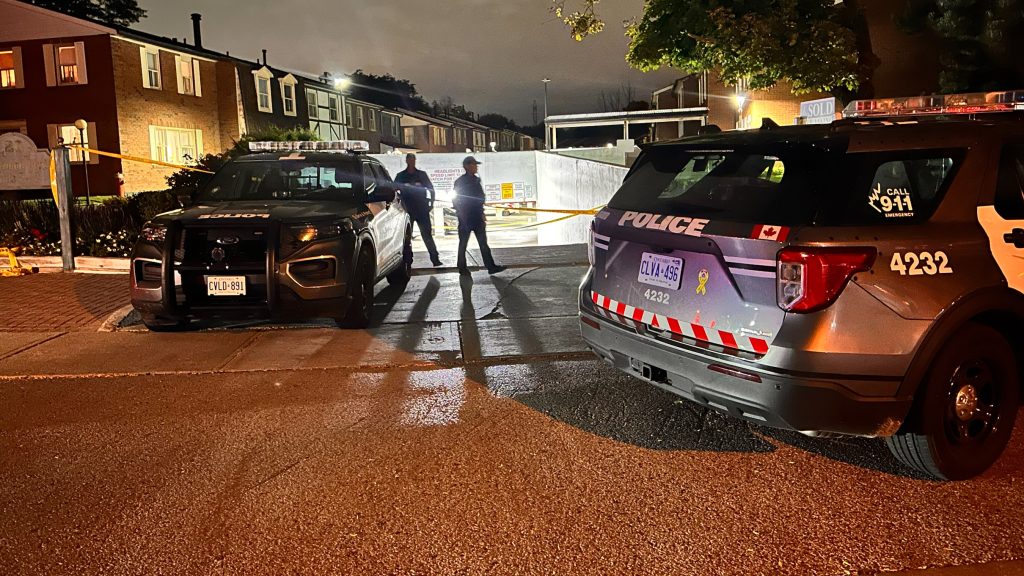 Man found dead following stabbing in Scarborough