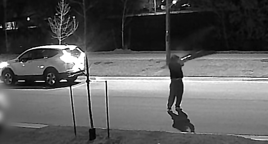 Video shows suspect shooting at Georgina home