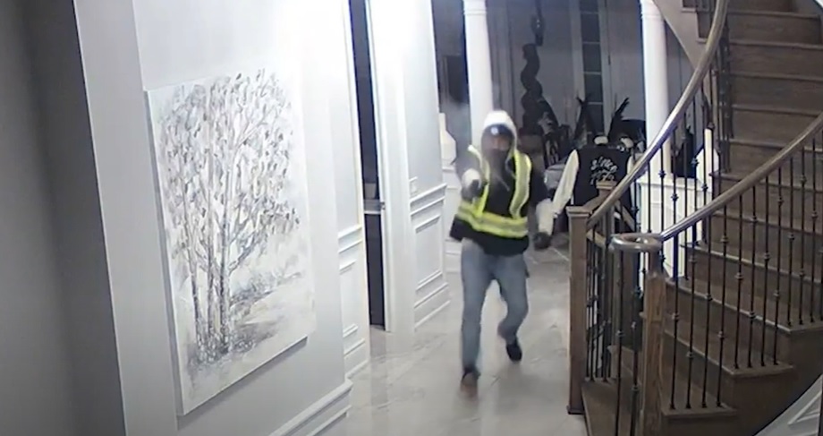 Security video shows home invasion suspect shooting neigbhour in King Township