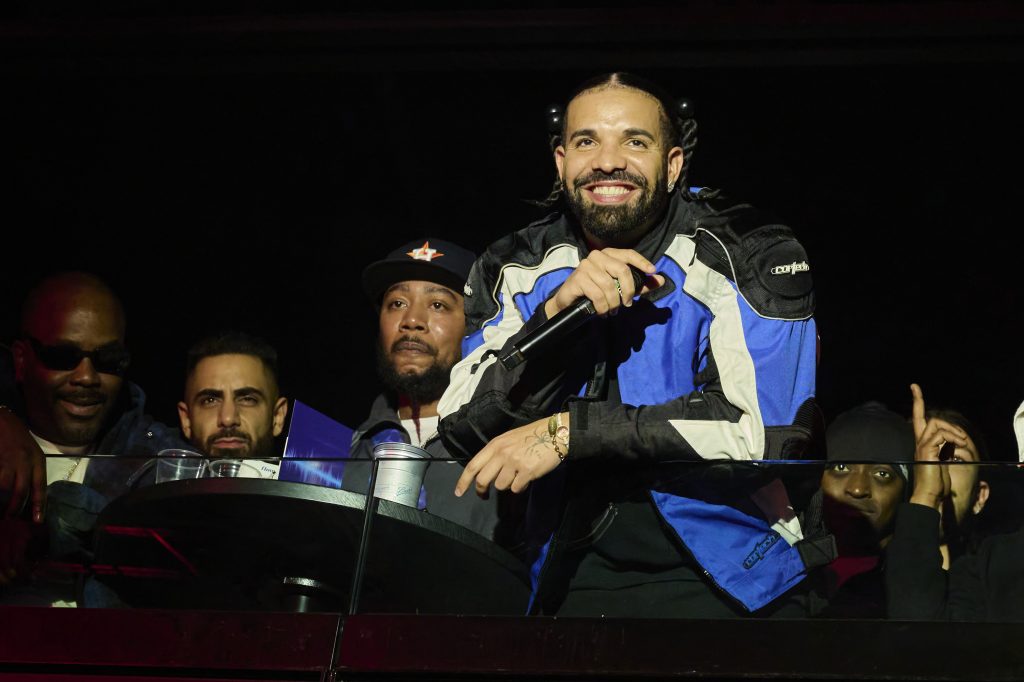 Drake makes a surprise appearance at Latto’s Toronto concert