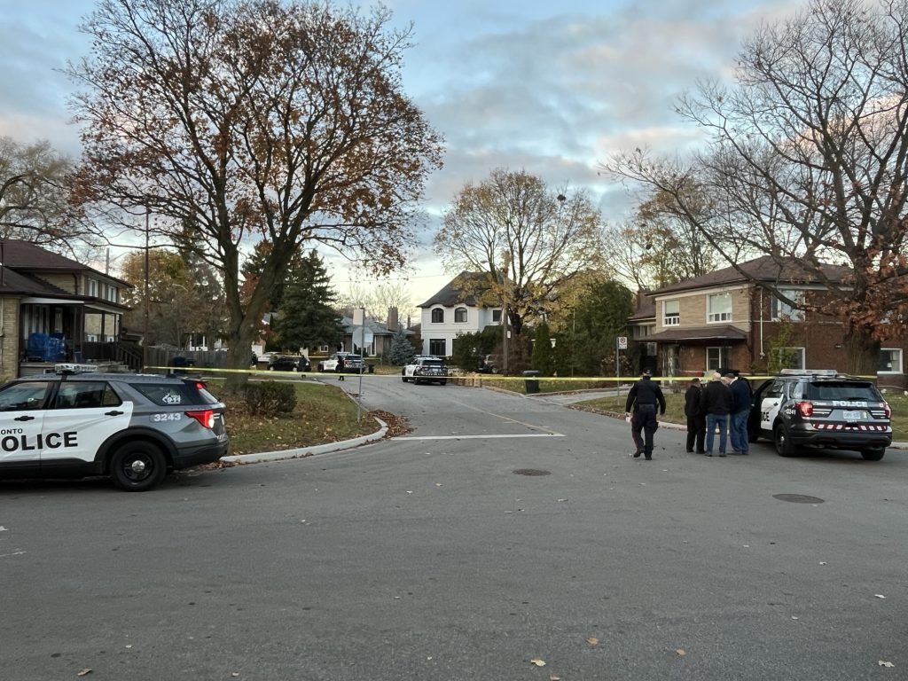 North York shooting sends 1 woman to hospital