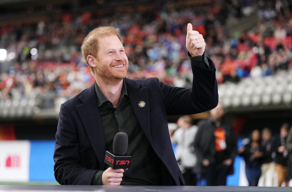 Prince Harry makes surprise Grey Cup appearance in Vancouver