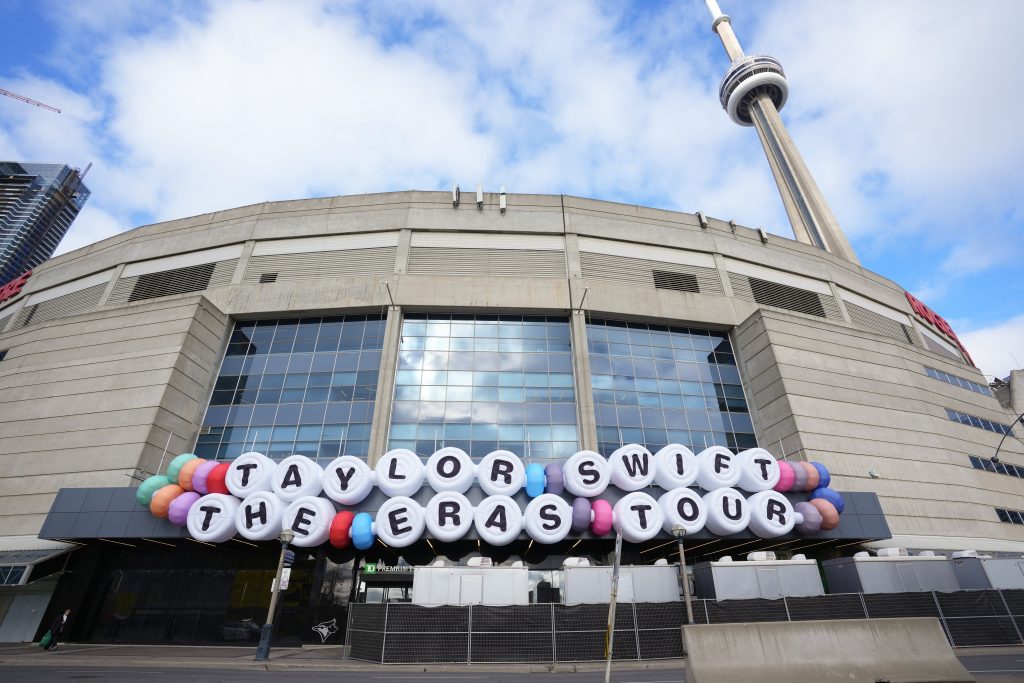 GTA police investigating fraudulent tickets sold for Taylor Swift concerts in Toronto