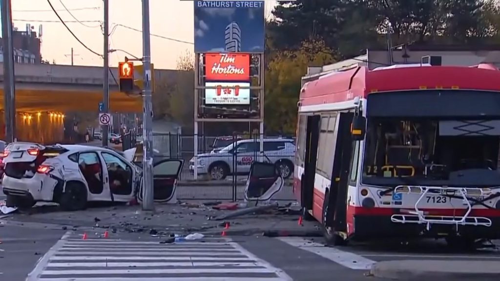 3 charged in GTA carjacking involved in TTC bus crash that injured 9 in North York: police