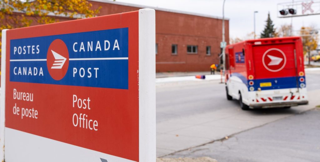 NewsAlert: Postal union issues 72 hour strike notice to Canada Post