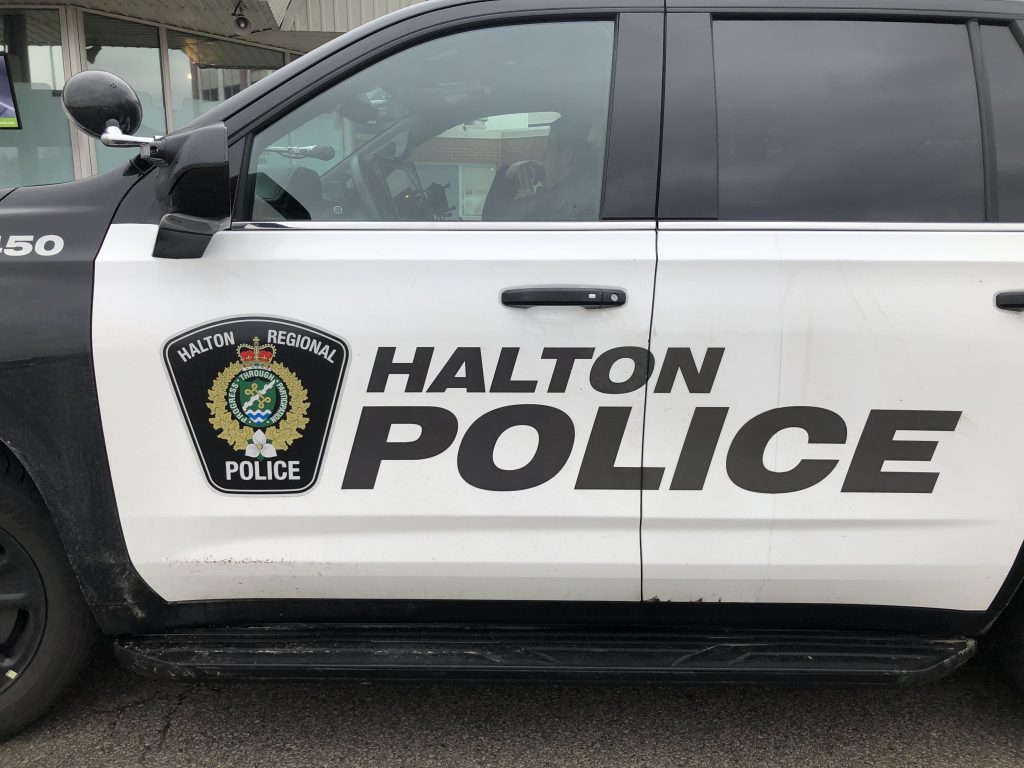 Teenage boy dead after hitting a power pole with vehicle in Milton: Halton police