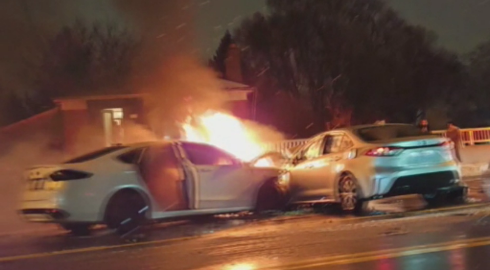 Car catches on fire after 3-vehicle collision in Scarborough