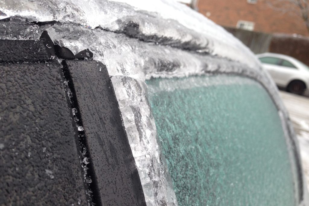 Freezing rain warning issued for areas north of Toronto