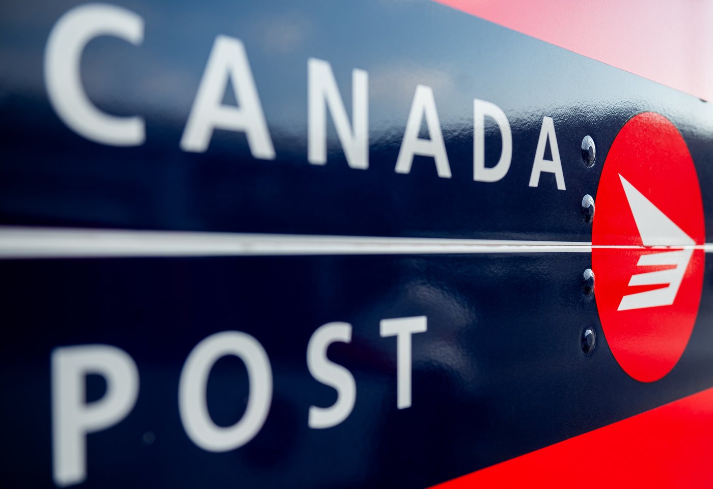 Delivery scams on the rise amid Canada Post strike