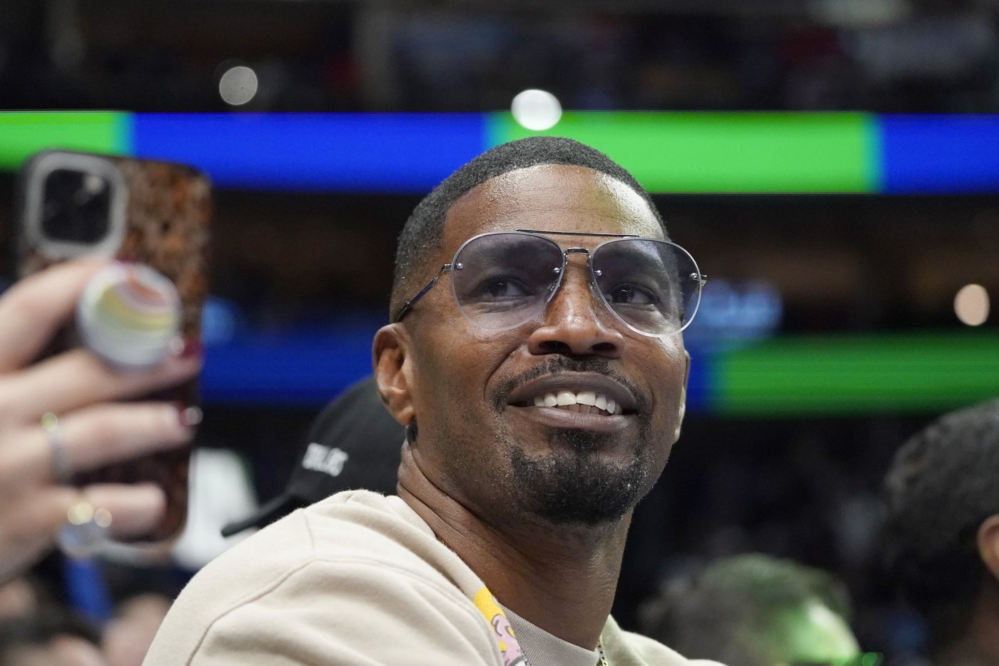 Jamie Foxx gets stitches after a glass is thrown at him