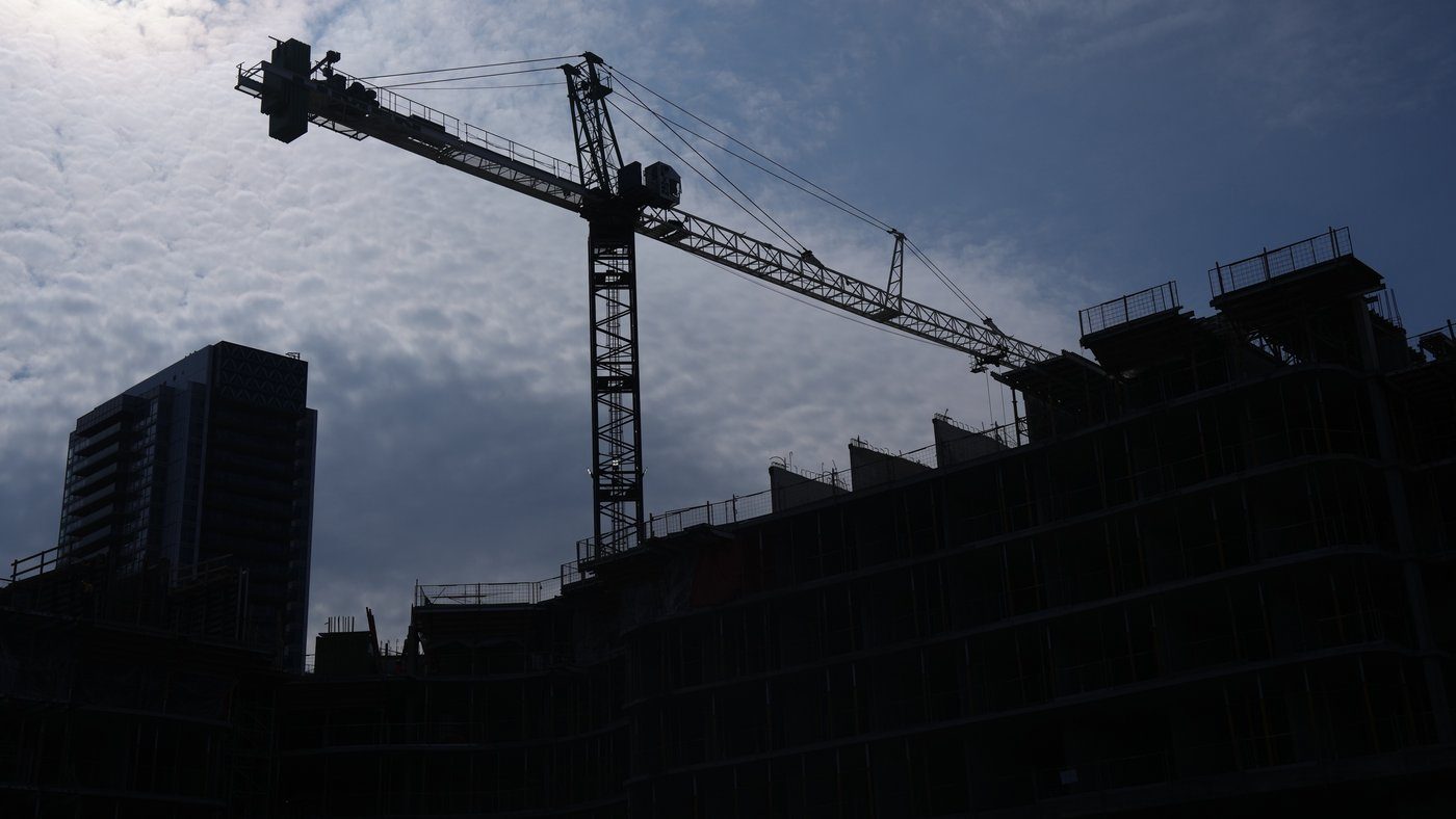 New condo sales in Greater Toronto Hamilton Area plunge to lowest level since 1991
