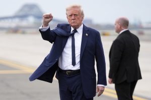 Trump says Canada should become U.S. state as president weighs in on Canadian vote