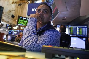 Financial and telecom sectors boost S&P/TSX composite, U.S. stock markets mixed