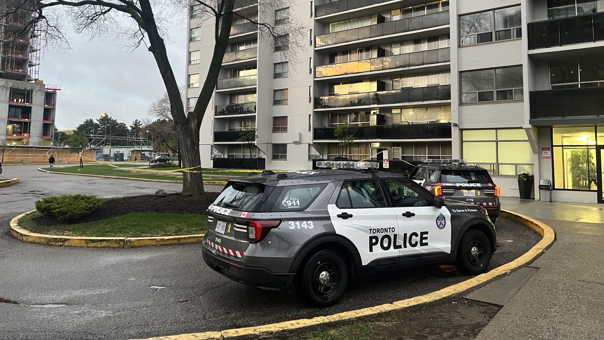 Boy, 6, dies after falling from apartment balcony in North York: police