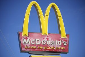 McDonald’s plans to hire 375,000 U.S. workers this summer