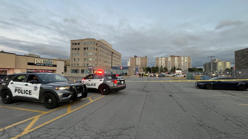 One woman is in the hospital following a shooting in the Kennedy Road and Sheppard Avenue East area. (Karim Islam/CITYNEWS)