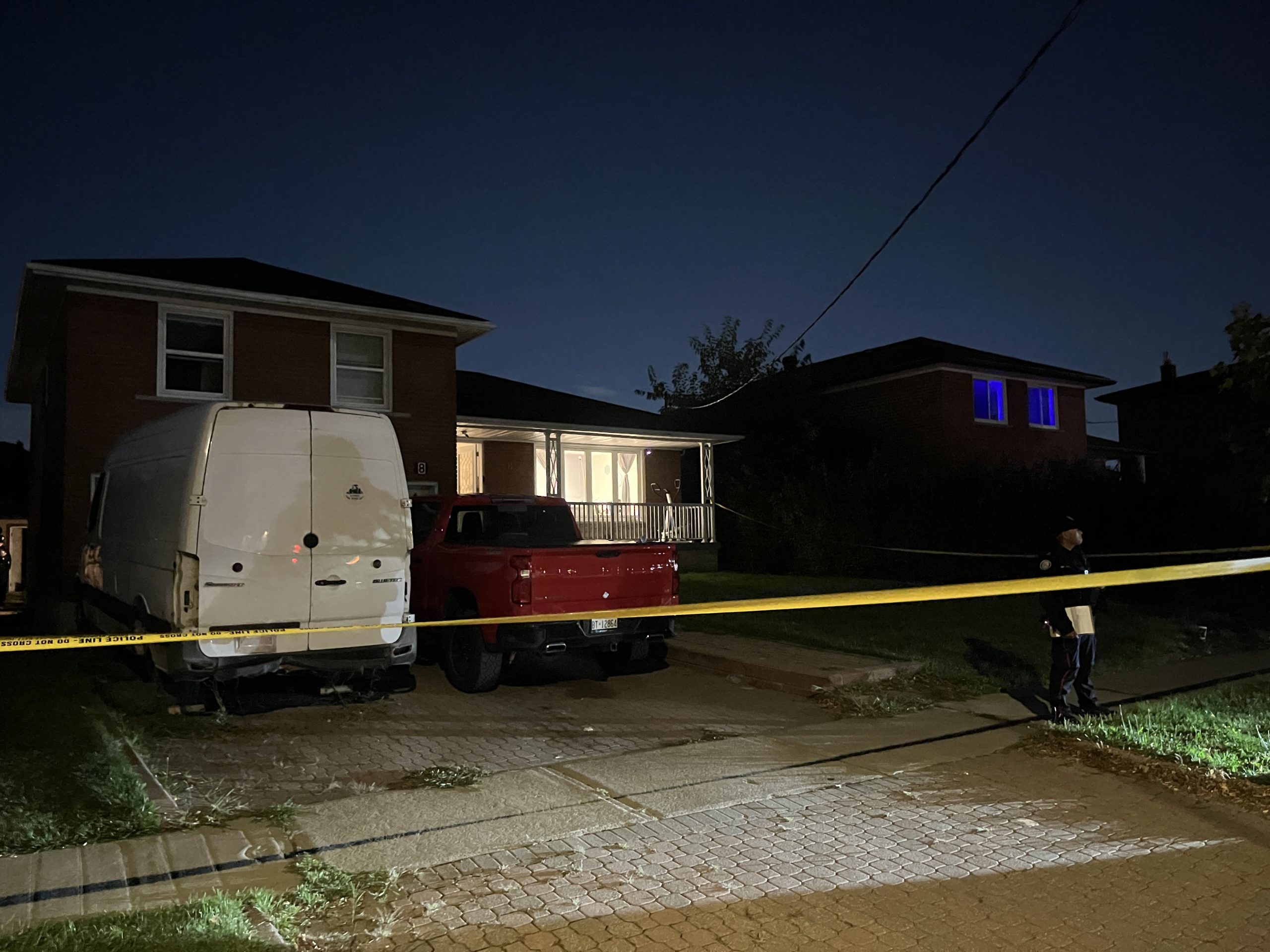 Man dead after being tasered by Toronto police in North York