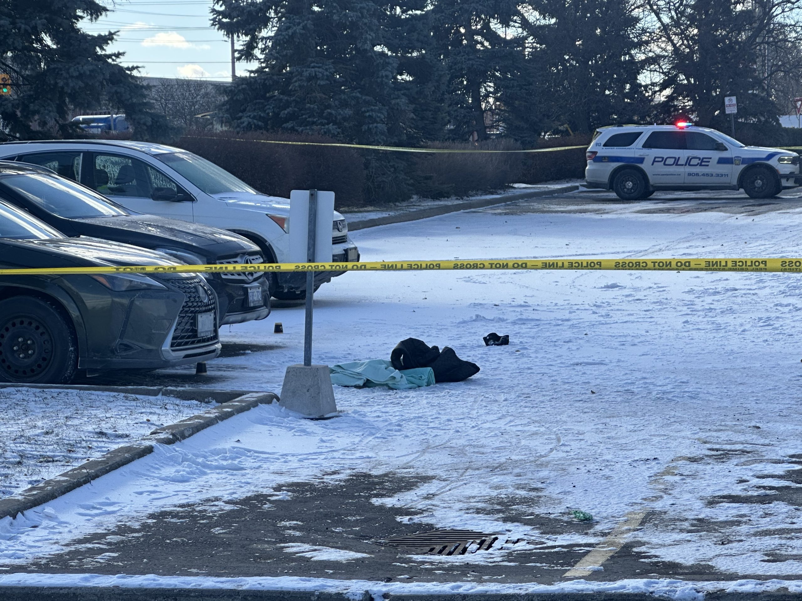 Man critically injured in Mississauga attempted robbery turned shooting