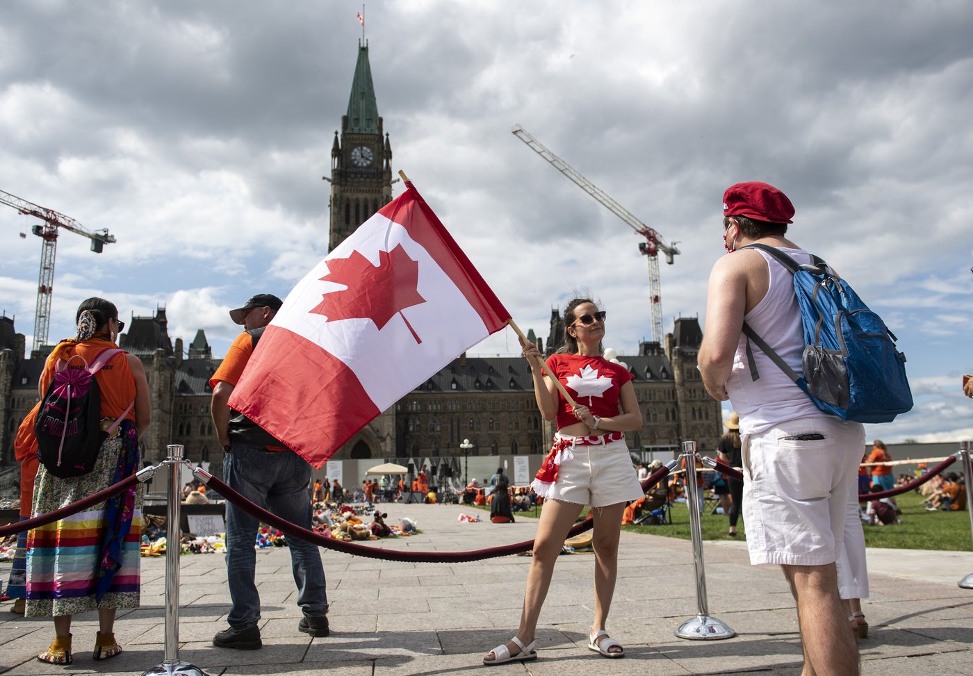 Critics urge Carney to abandon federal shift to British spelling