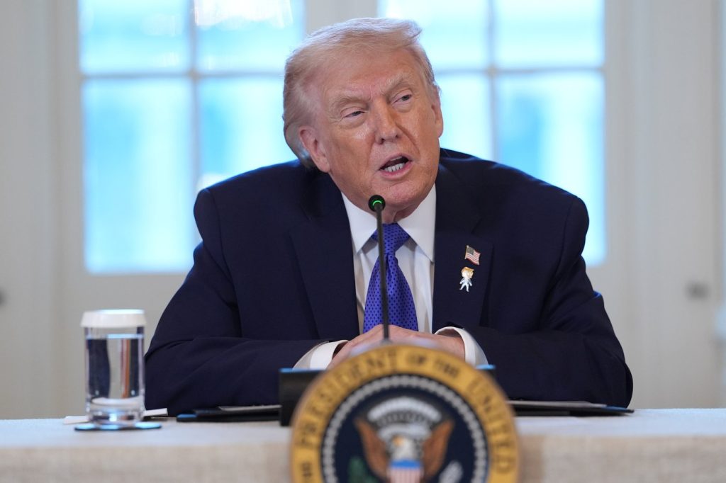 Trump promises oil executives ‘total safety’ if they invest in Venezuela after Maduro ouster