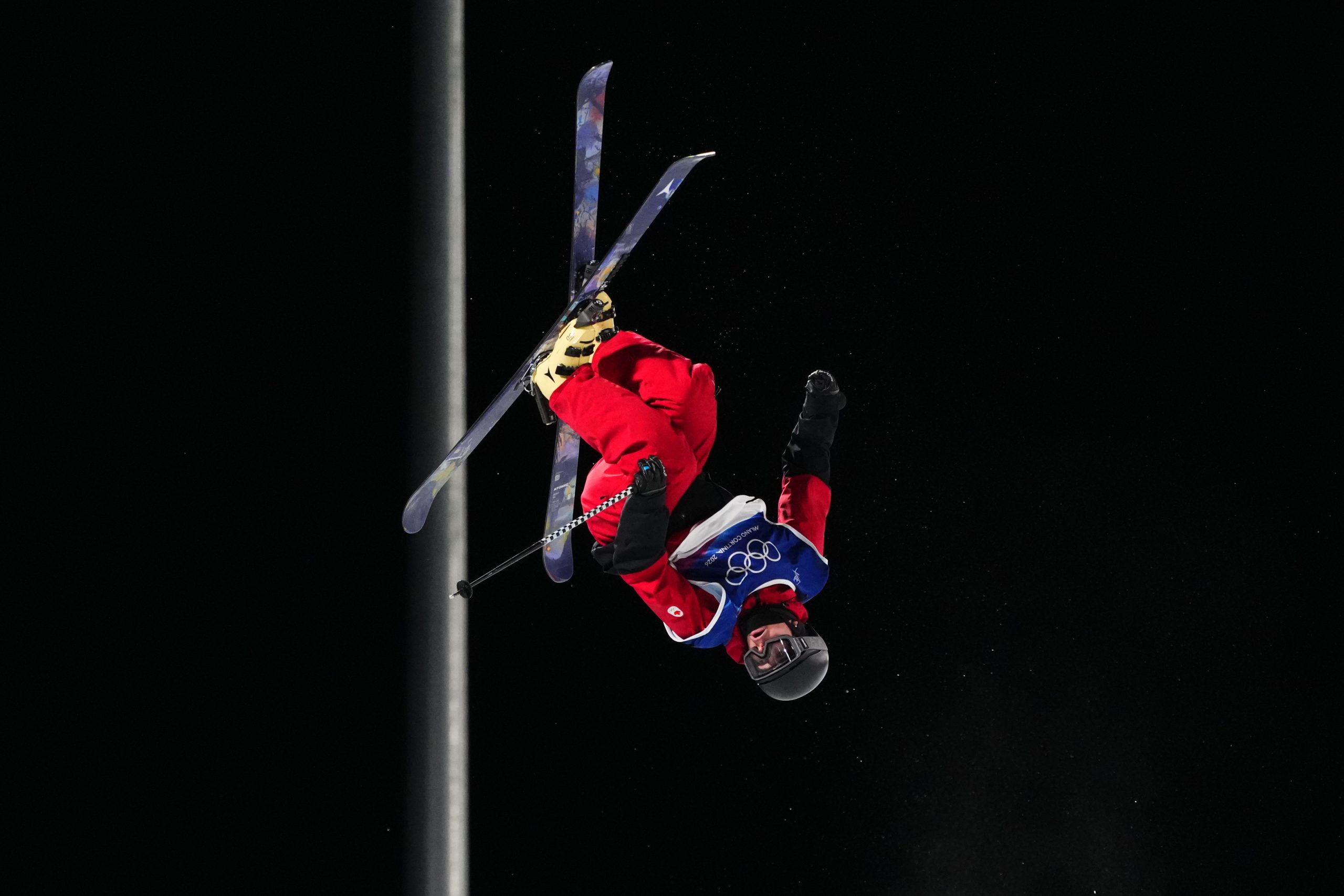 Canadian skier Brendan Mackay wins bronze in halfpipe