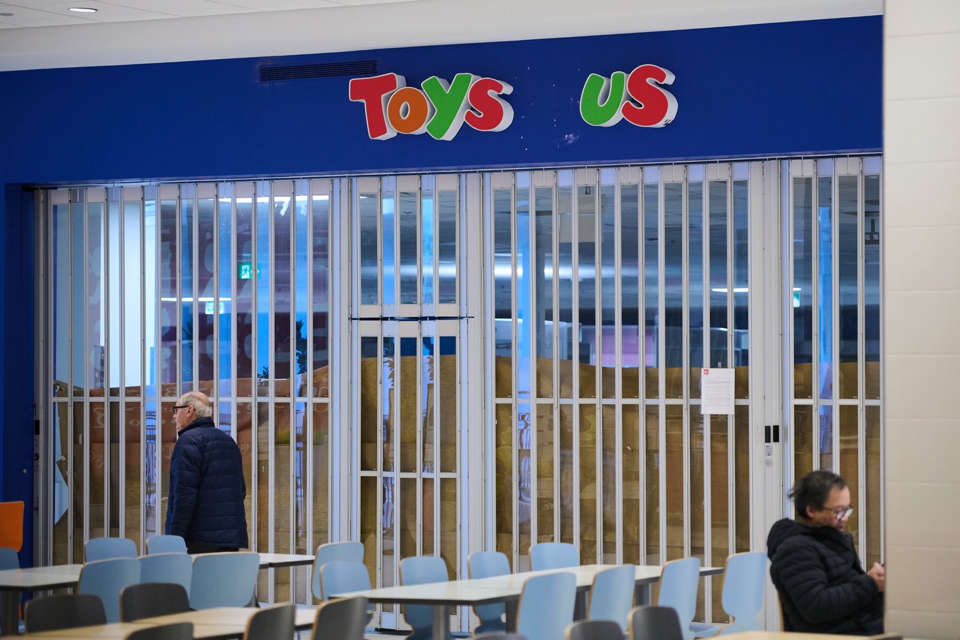 Toys “R” Us Canada closing more stores, will ask permission to sell business: docs  toronto.citynews.ca