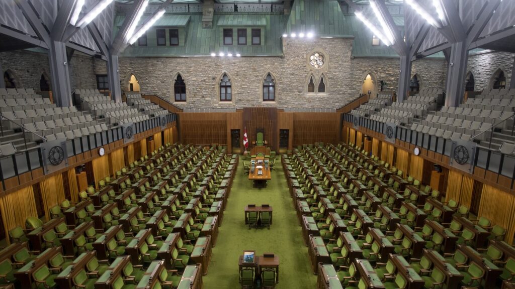 La Chambre des communes, le mercredi 8 avril 2020 à Ottawa. LA PRESSE CANADIENNE/Adrian Wyld
