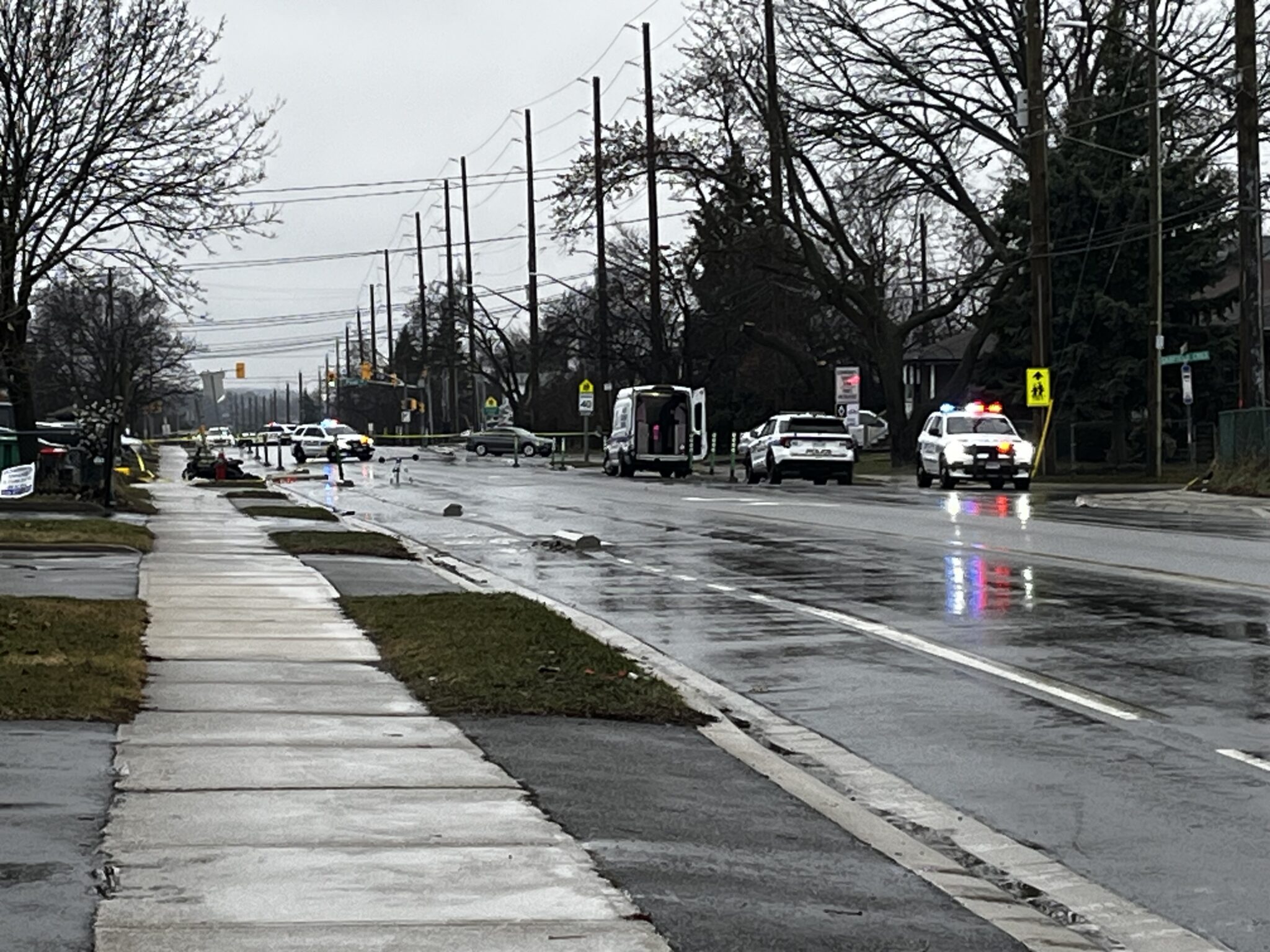 Man seriously injured after crashing on scooter in Brampton