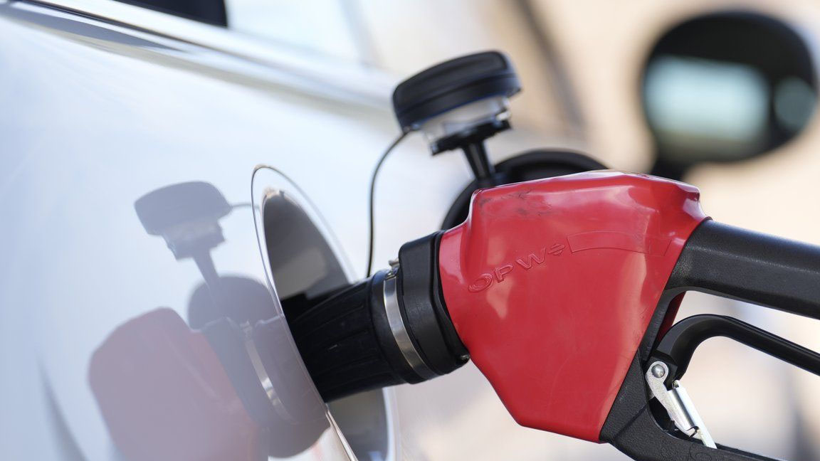 Gas prices set to fall dramatically over next several days