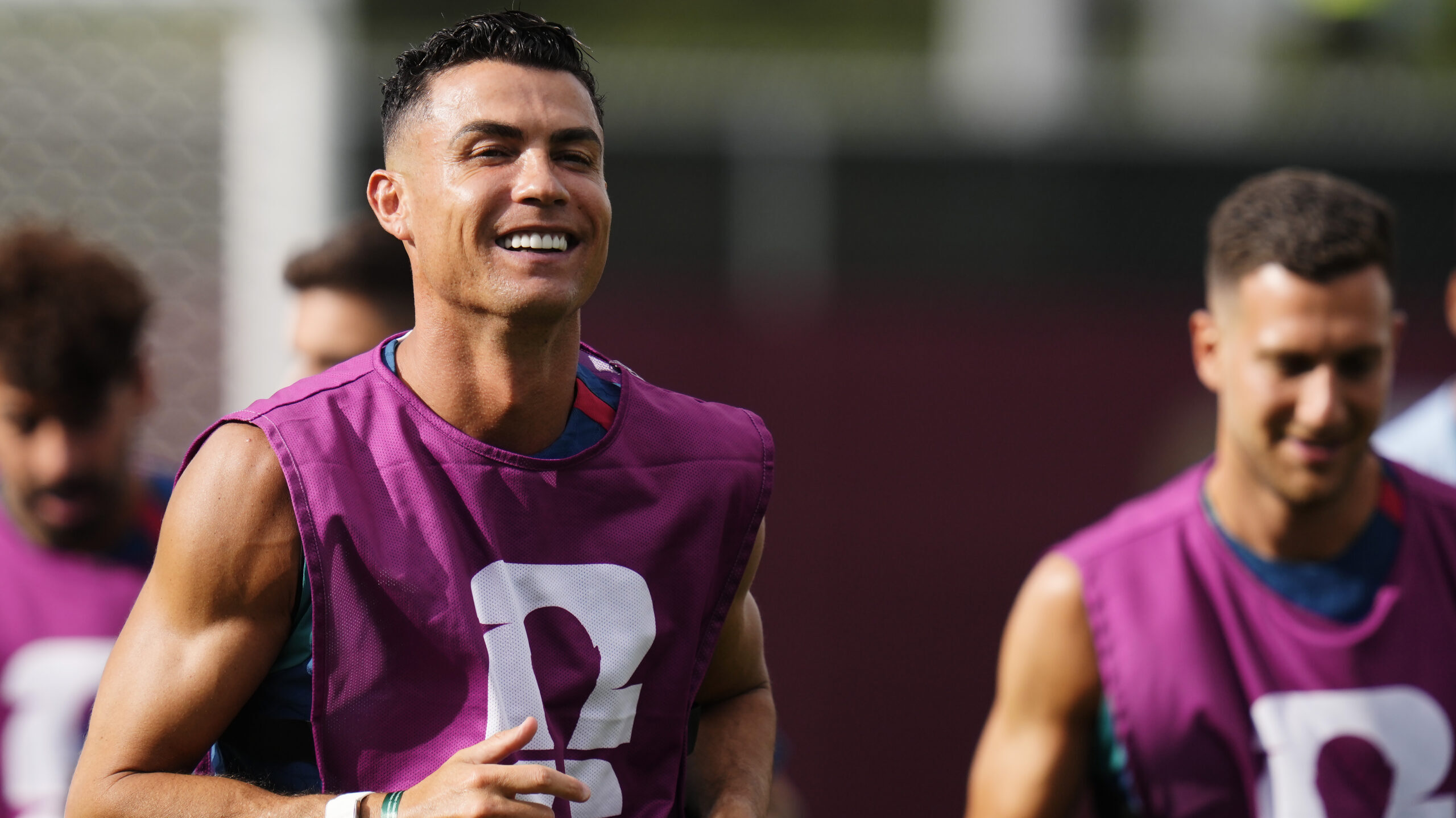 Fans gather in Toronto to see Cristiano Ronaldo
