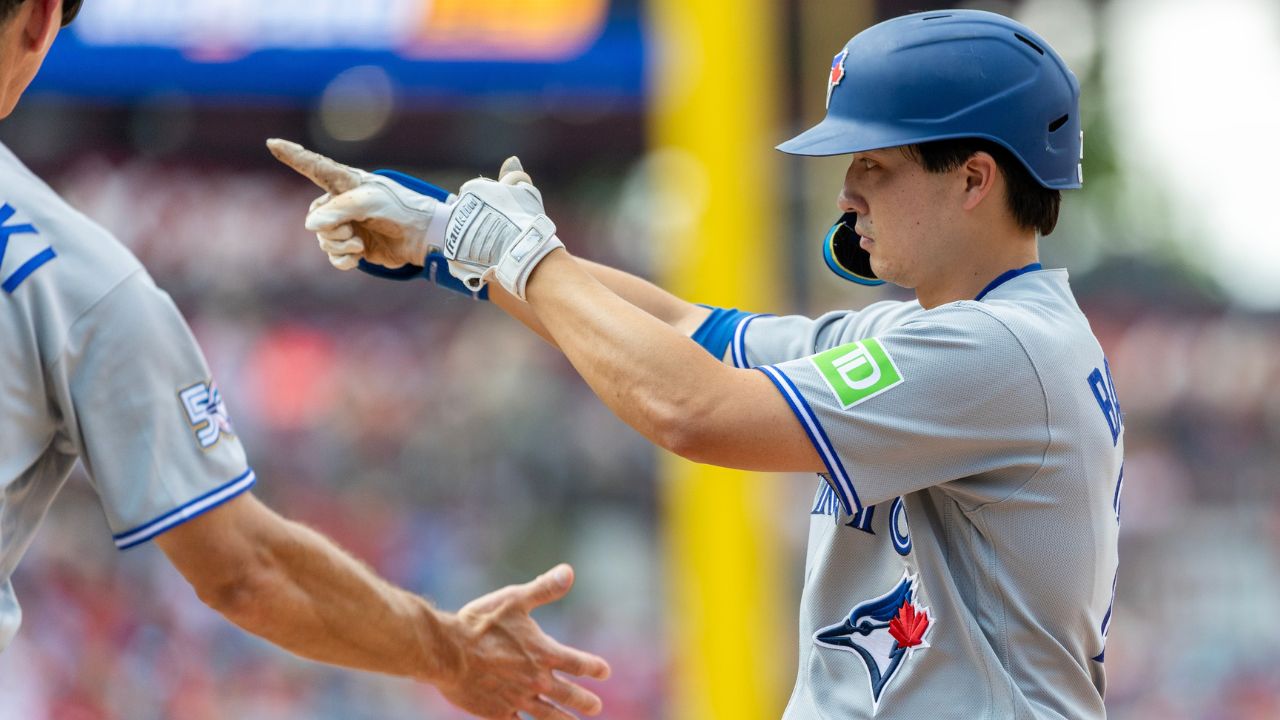 Blue Jays’ Brett Bateman exits game vs. Rays with hamstring tightness