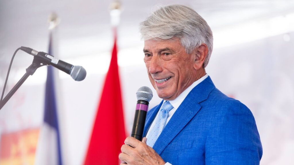 Buck Martinez reflects on Blue Jays career ahead of Hall of Excellence induction